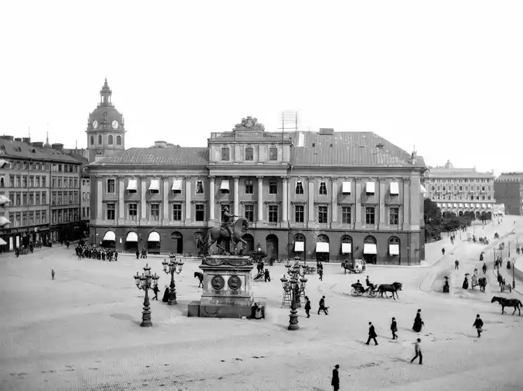 Gustaf Adolfs torg, Gustav III:s Opera.