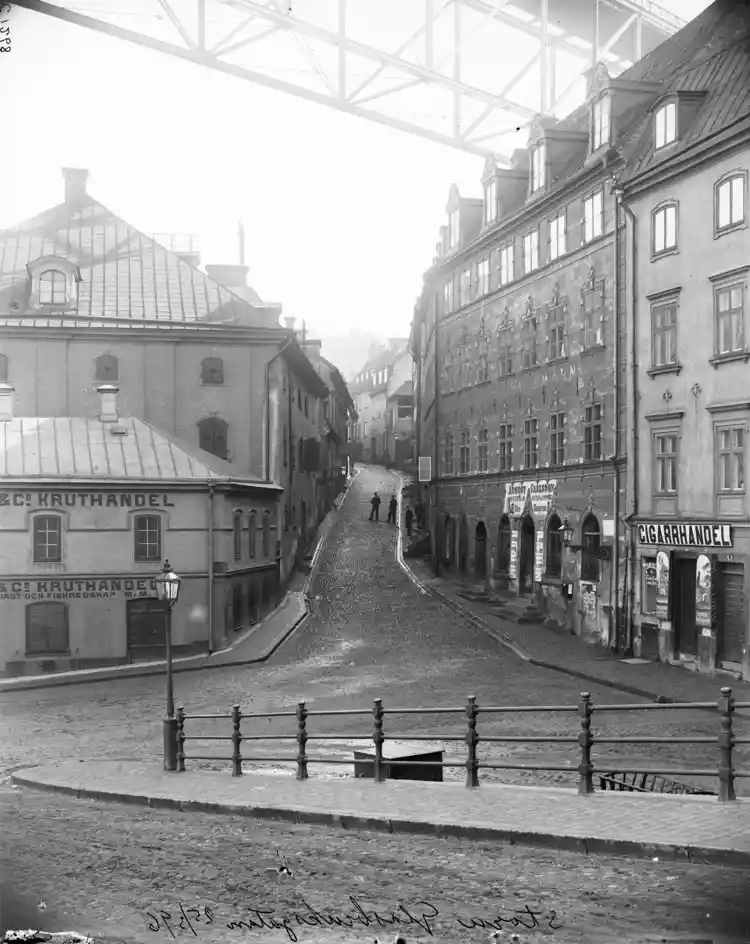 Stora Glasbruksgatan österut från Peder Myndes backe