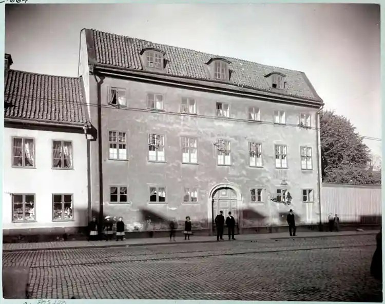 Hornsgatan n:r 82 B, f.d. n:r 74