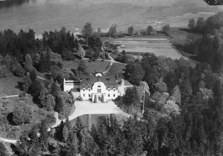 Flygfoto över Svalnäs