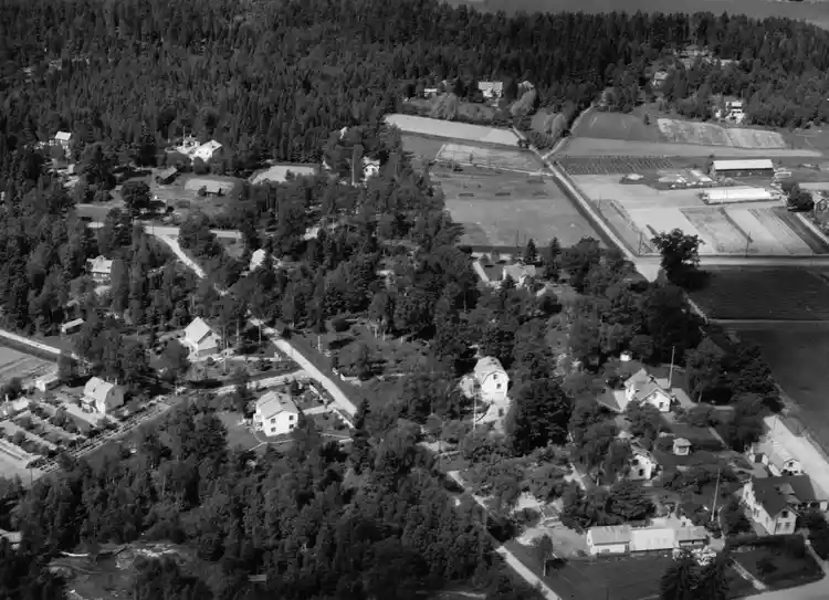 Flygfoto över Lindholmen med Lindholmens trädgårdsstad